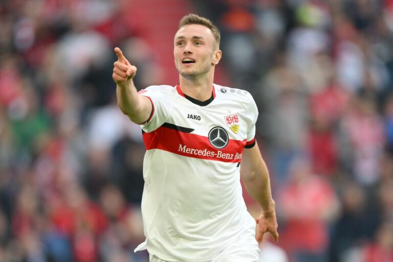 Manchester United Is Interested In Signing Stuttgart Striker Sasa Kalajdzic As Forward Manchester United Is Interested In Signing Stuttgart Striker Sasa Kalajdzic As Forward
