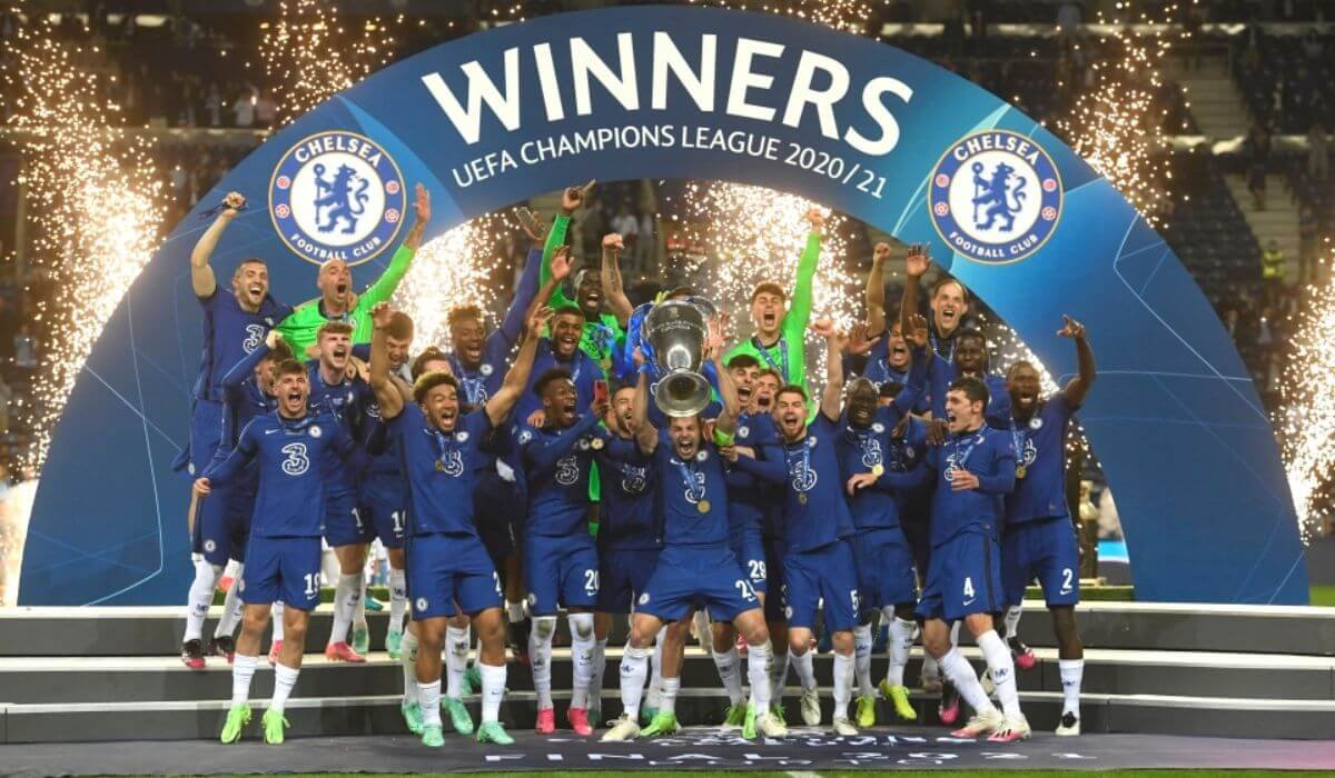 Chelsea: Years of Glory